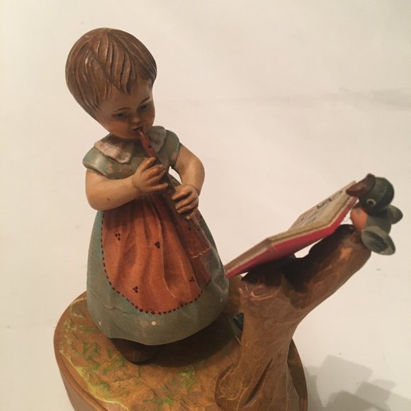 Vintage Wooden  Girl Playing Flute - Picture 9 of 11